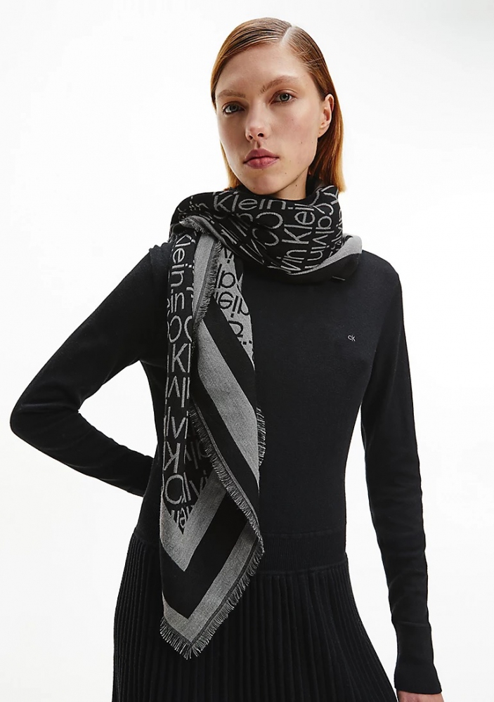 Novinky 2023 - Dámský šátek Calvin Klein K60K608644